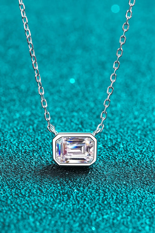 1 Carat Moissanite Pendant Necklace