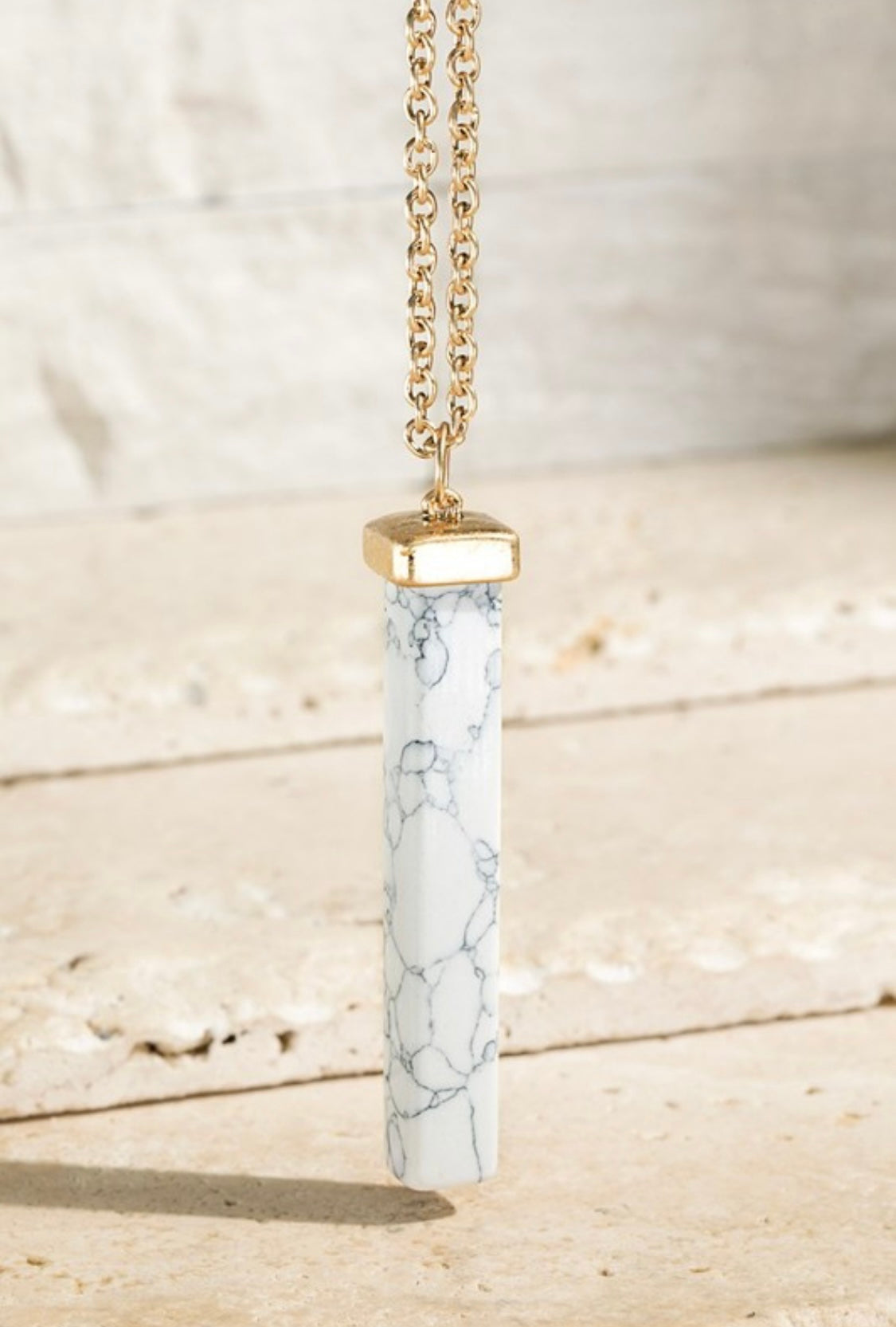 NATURAL STONE BAR NECKLACE